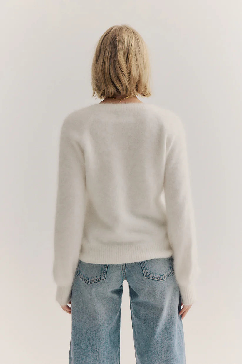 World of Nomads | Isabella V-Neck Knit Balloon Sleeve - Snow