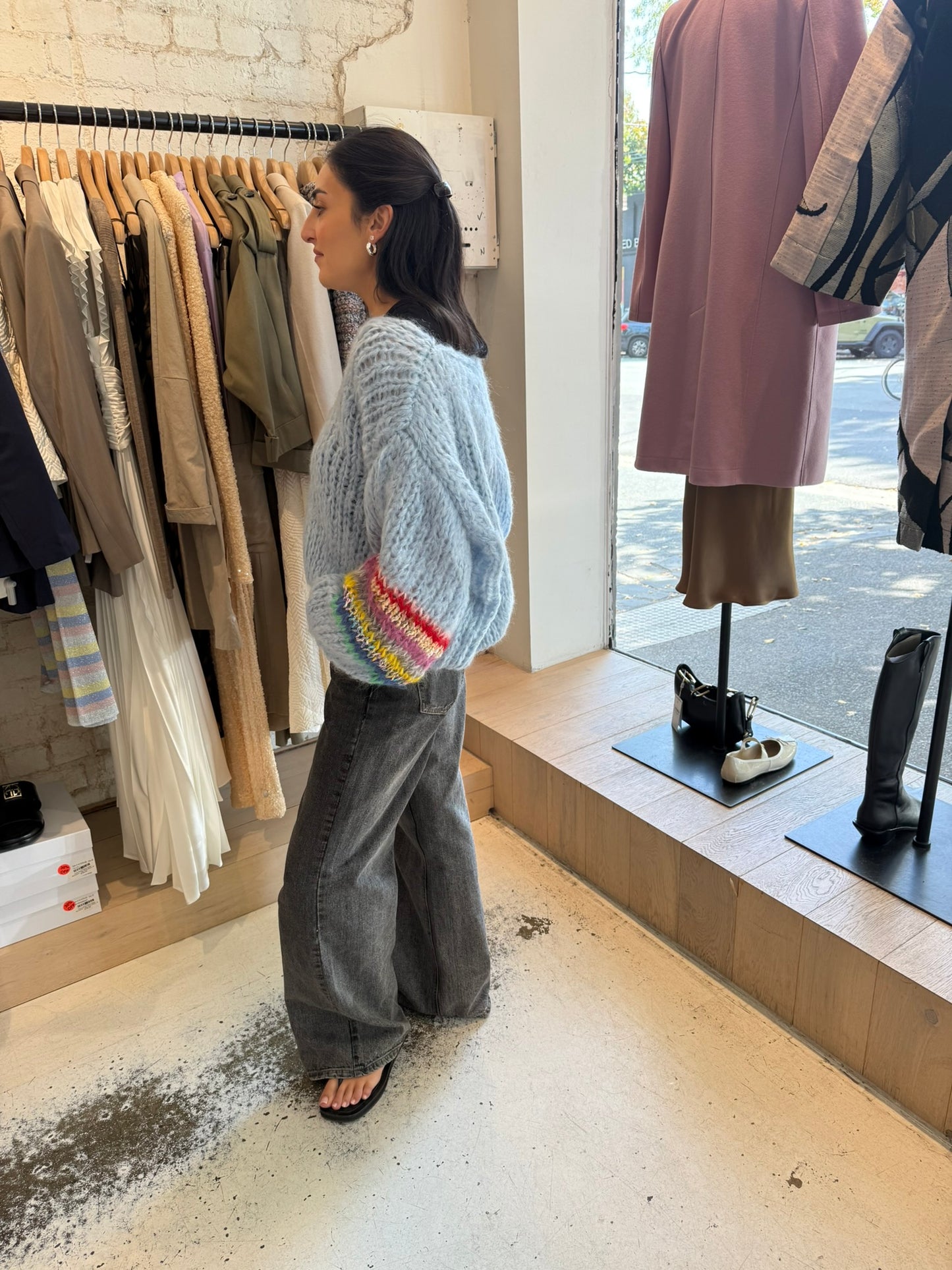 Les Tricots D'o | Eleanor Mohair Pullover V-Neck - Pale Blue Coloured Sleeves