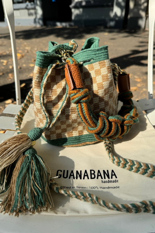 Guanabana | Crossbody Bag With Macrame - Green & Beige