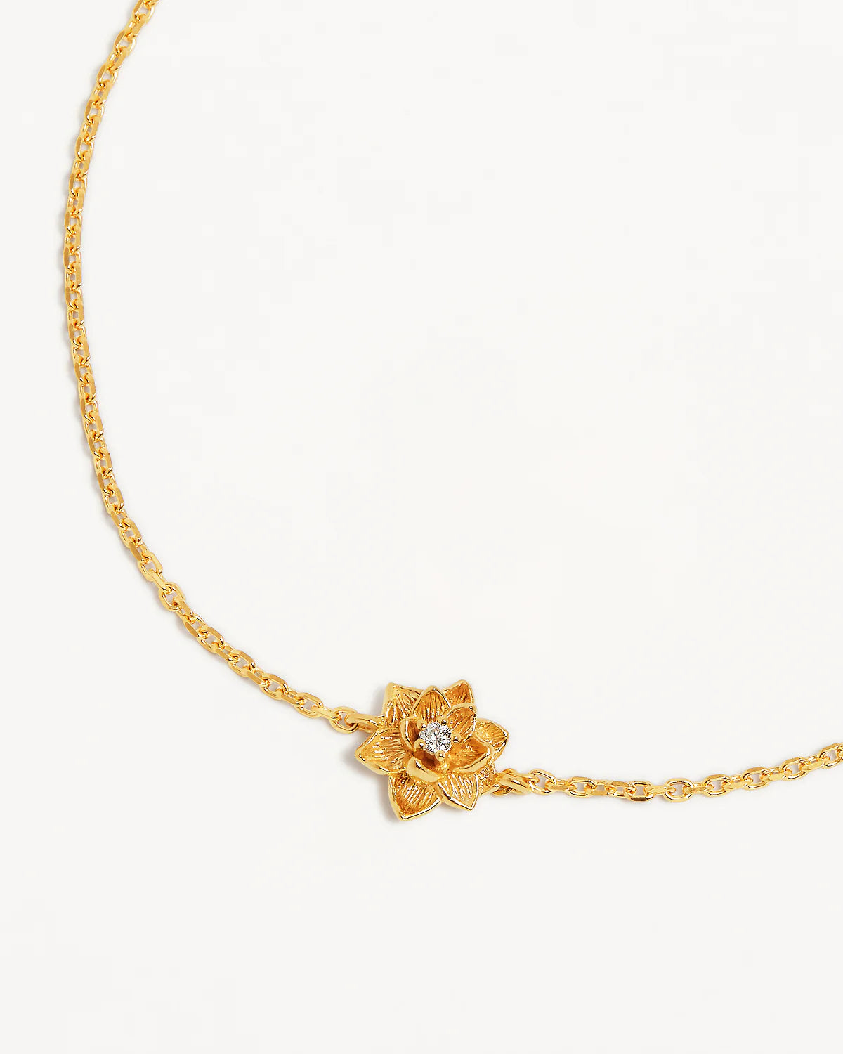 By Charlotte | Bloom Within Lotus Bracelet - Gold