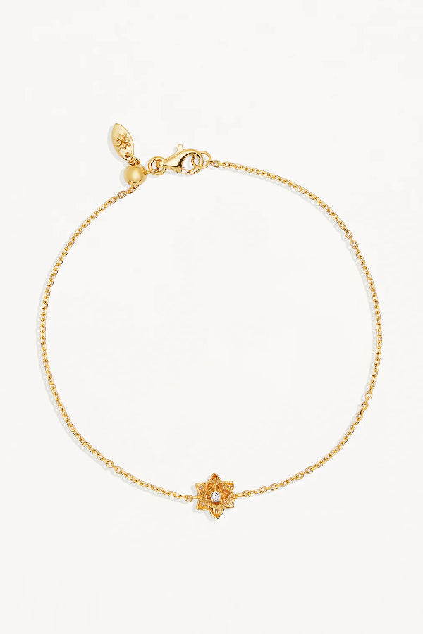 By Charlotte | Bloom Within Lotus Bracelet - Gold