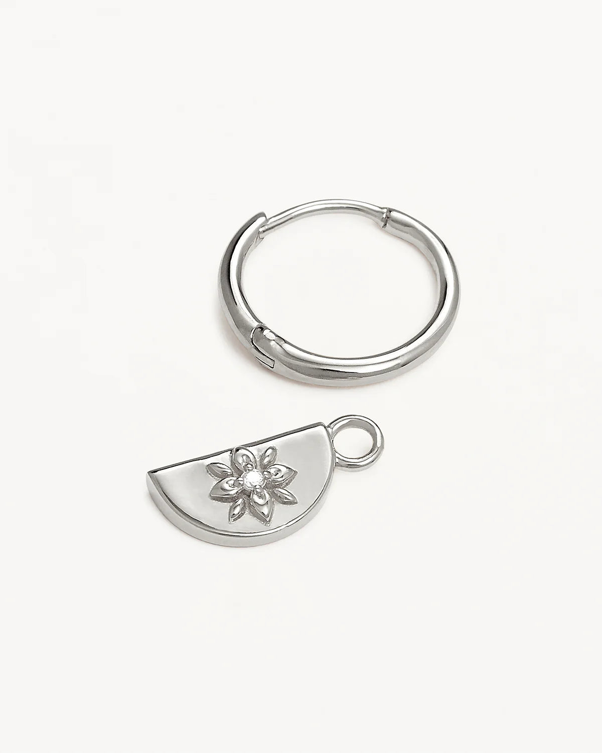 By Charlotte | Lotus Hoops - Silver