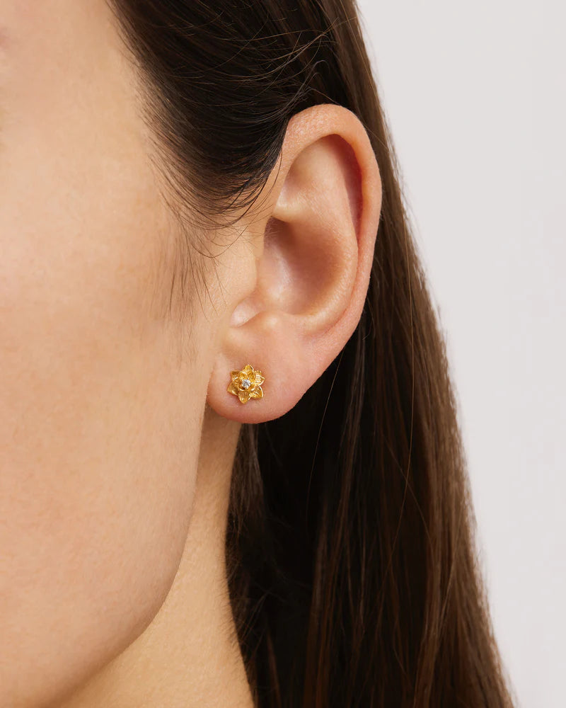 By Charlotte | Bloom Within Lotus Studs - Gold