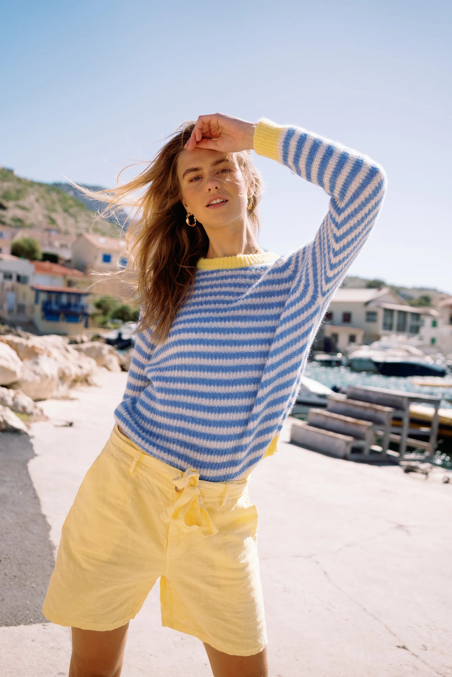 Les Tricots D'o | Cristina Alpaca Pullover Round Neck - Blue White Stripes/Yellow Cuffs