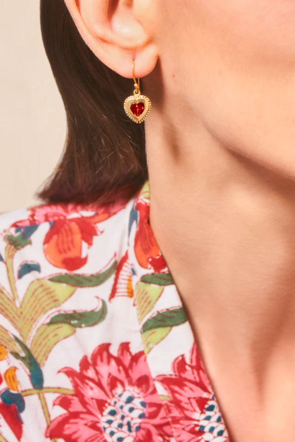 Tityaravy | Gini Earrings - Garnet