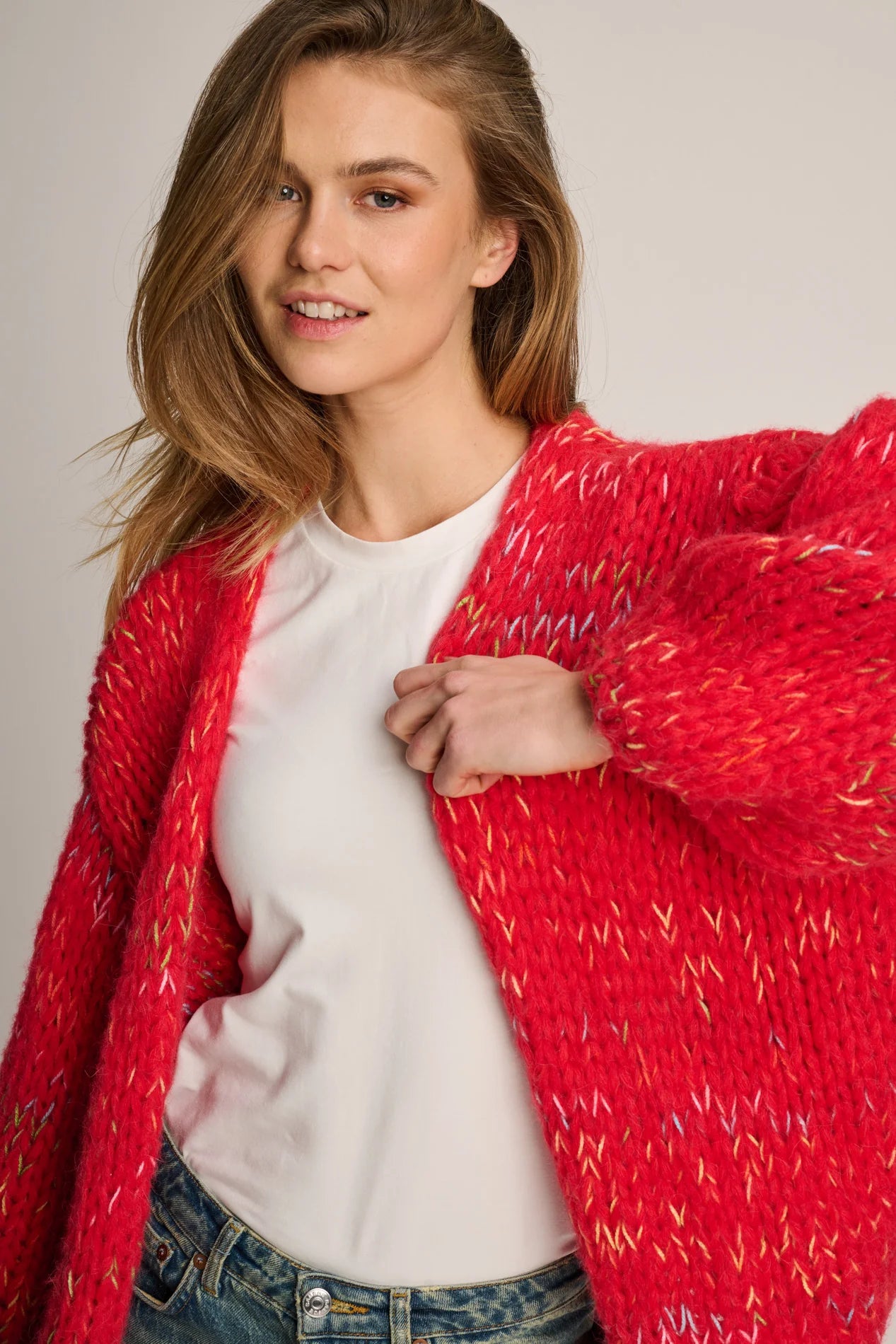Les Tricots d'O | Isa Cardigan Short - Red Multi