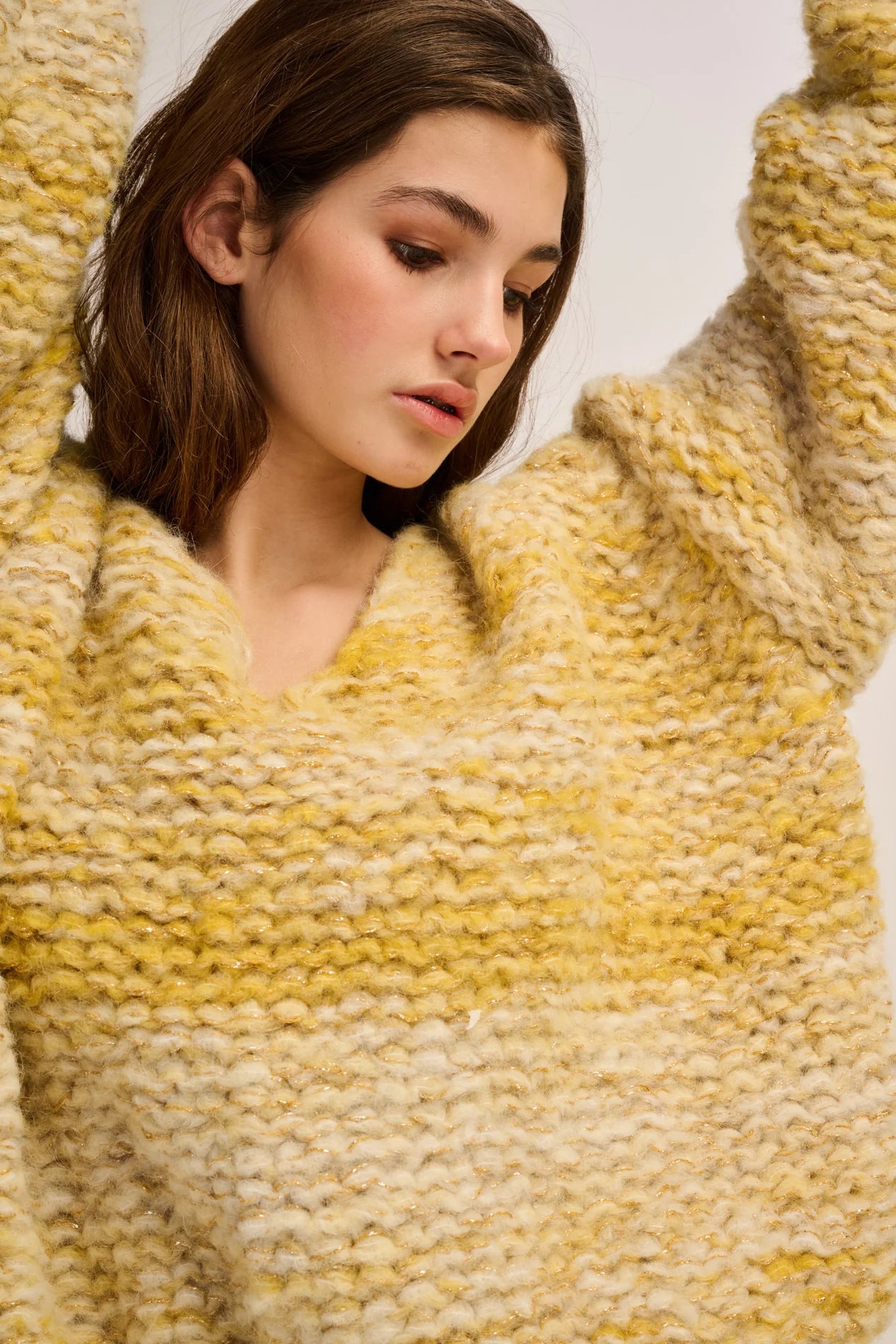 Les Tricots d'O | Hannah Pullover V Neck - Yellow