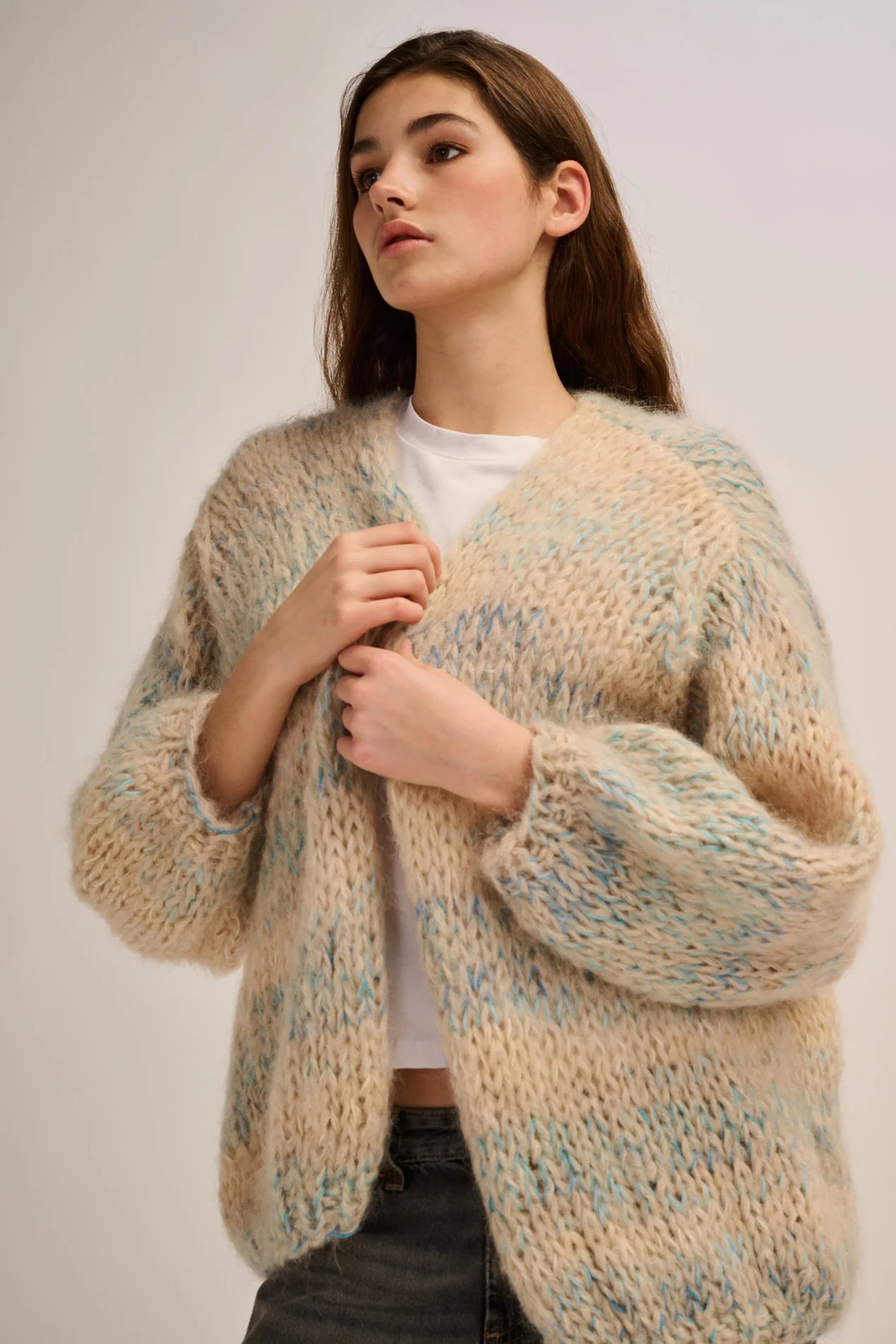 Les Tricots d’O |Brigitte Cardigan Short – Sand / Blue