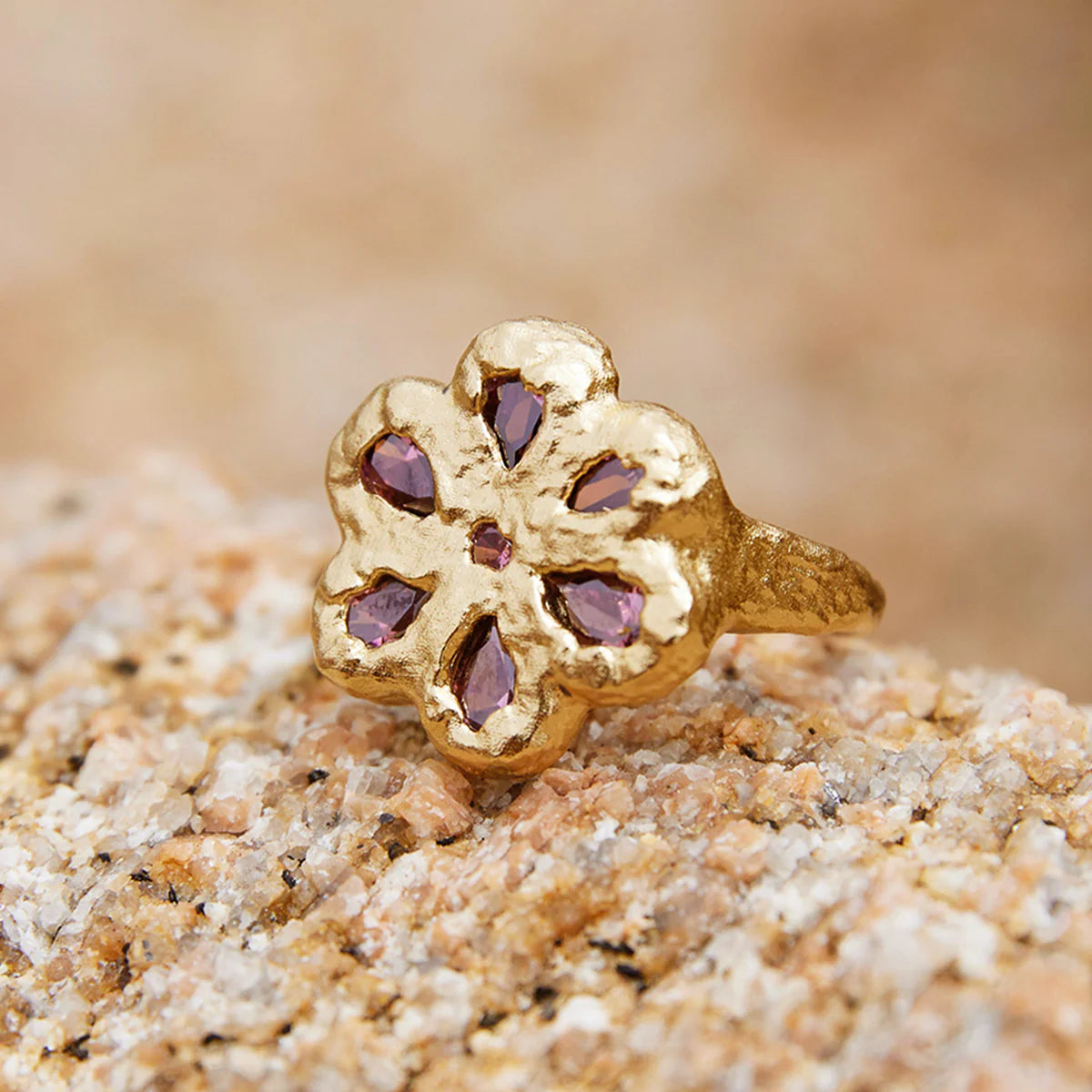 Agapée | Rita Rosewood Ring - Gold