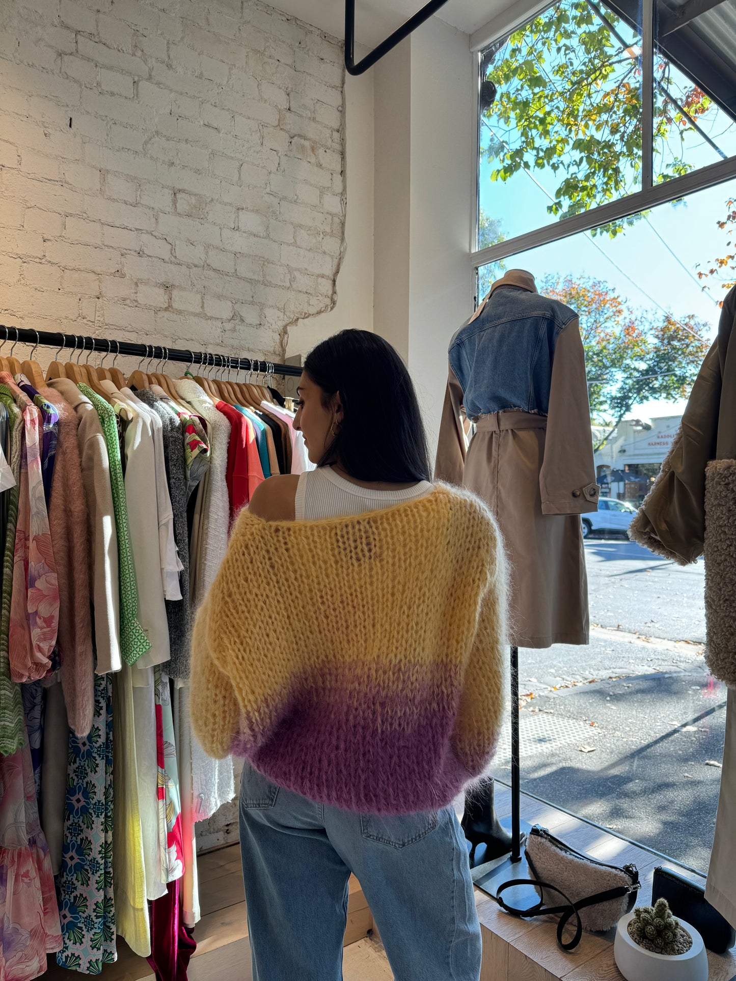 Les Tricots D'o | Mohair Pullover V Neck - Degrade Yellow/Plum