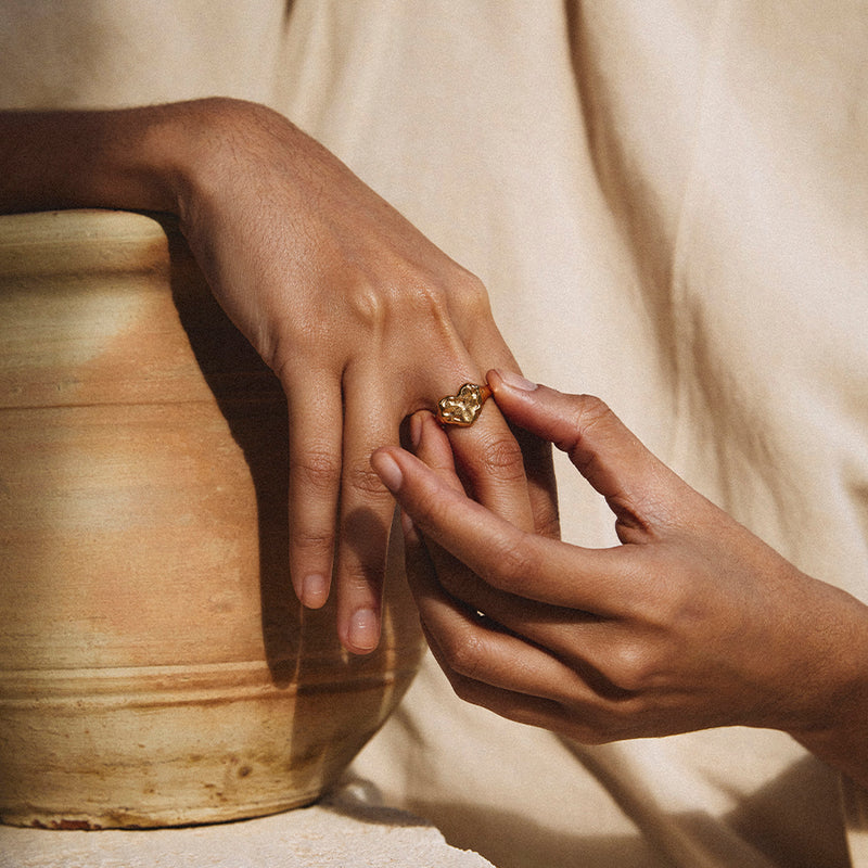 Agapée | Livia Heart Ring - Gold