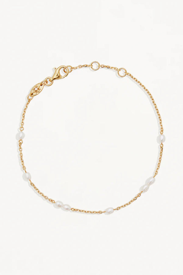 By Charlotte | Gold Serene Dreams Pearl Bracelet - Gold Vermeil