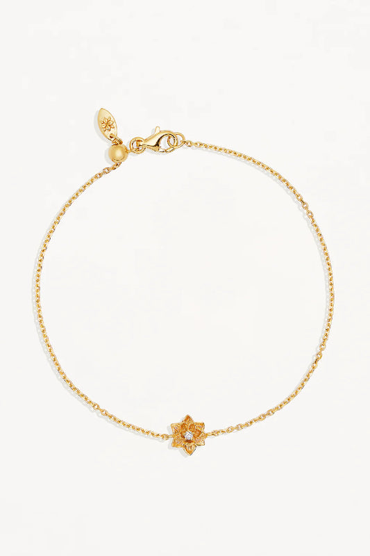 By Charlotte | Bloom Within Lotus Bracelet - Gold