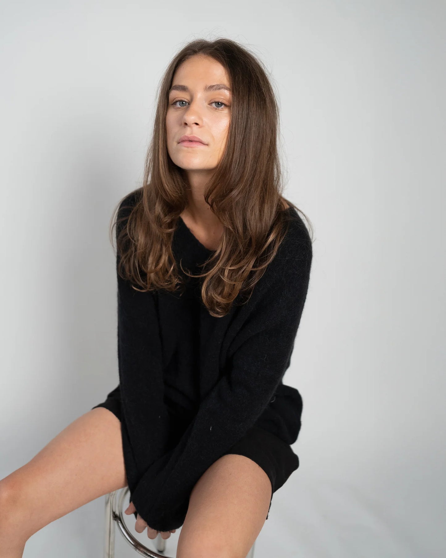 Lou & Odette | Bibi Pullover V-neck - Black