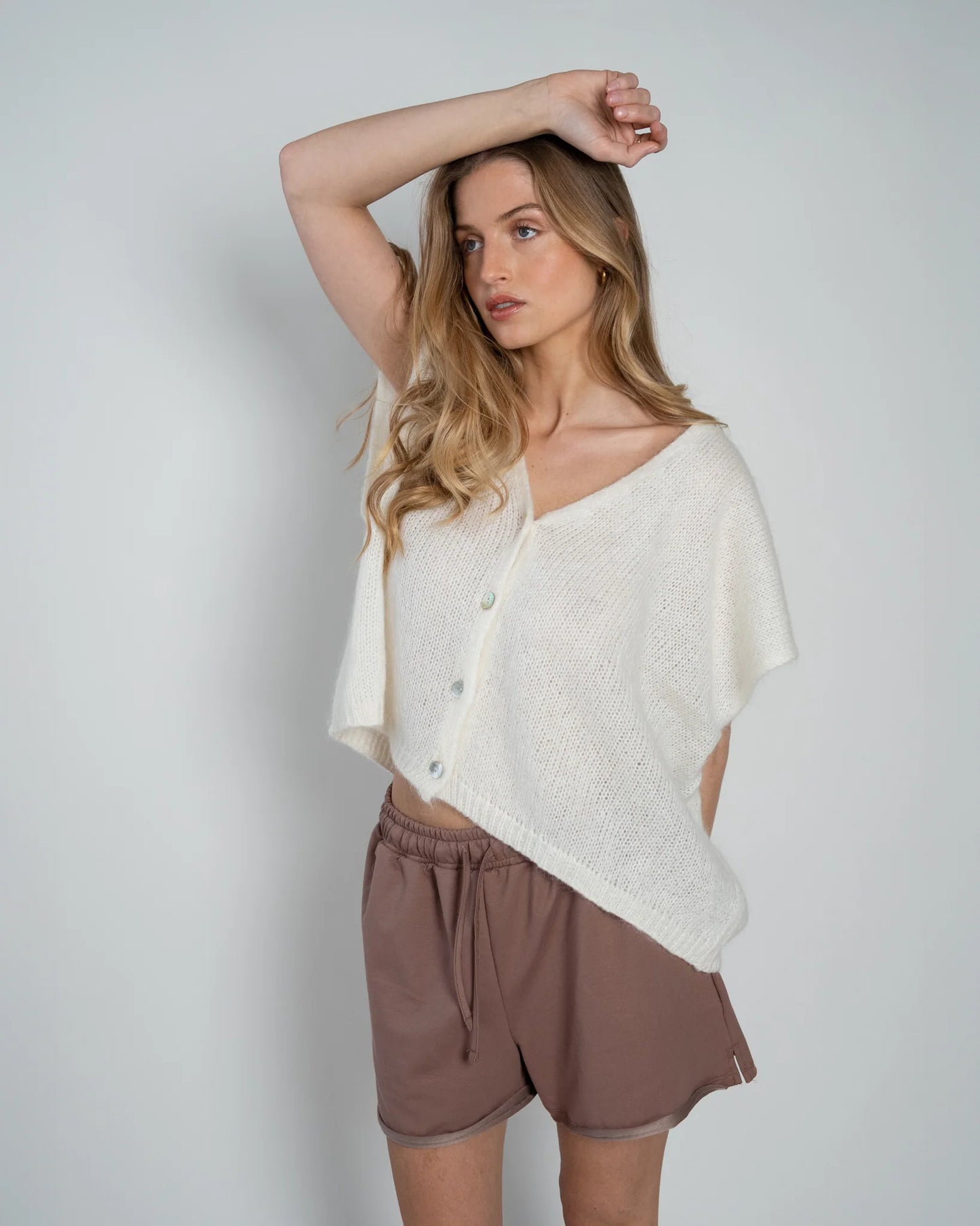 Lou & Odette | Elli Sleeveless V-Neck - Off White