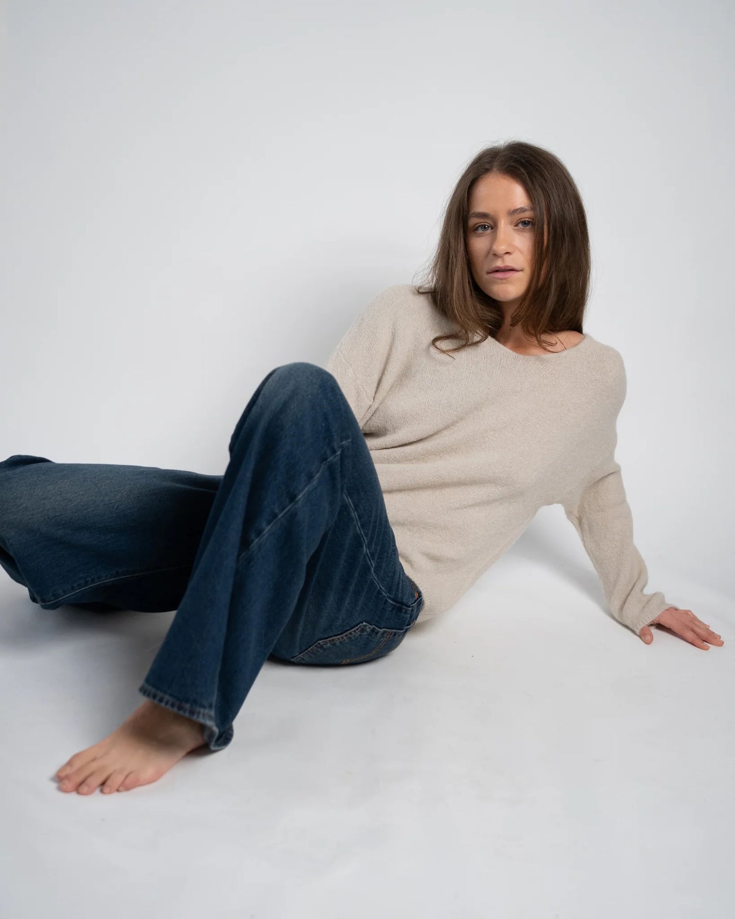 Lou & Odette | Bibi Pullover V-neck - Sand