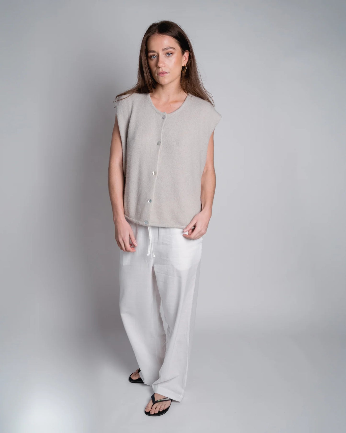 Lou & Odette | Demi Sleeveless Round Neck - Sand