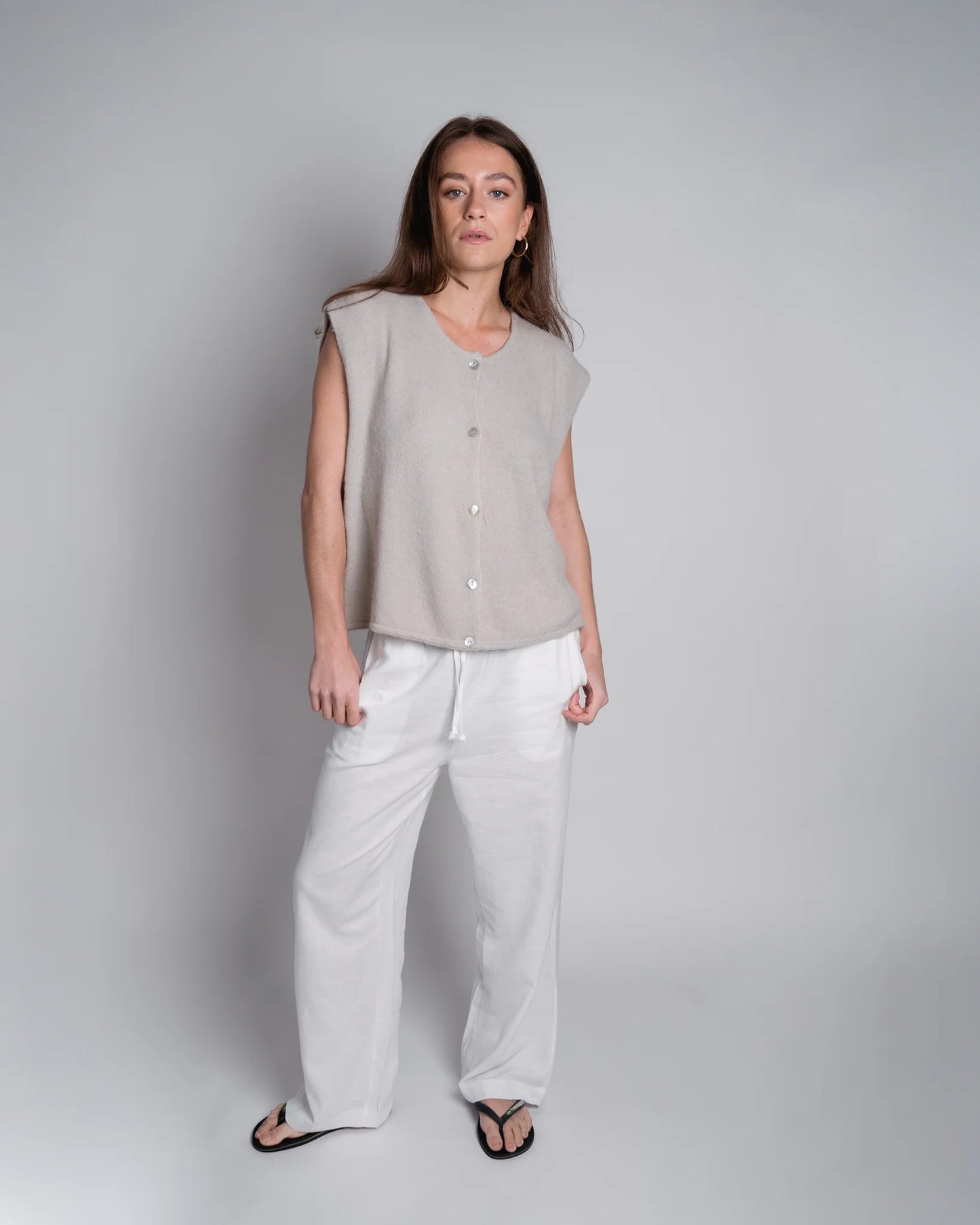 Lou & Odette | Demi Sleeveless Round Neck - Sand