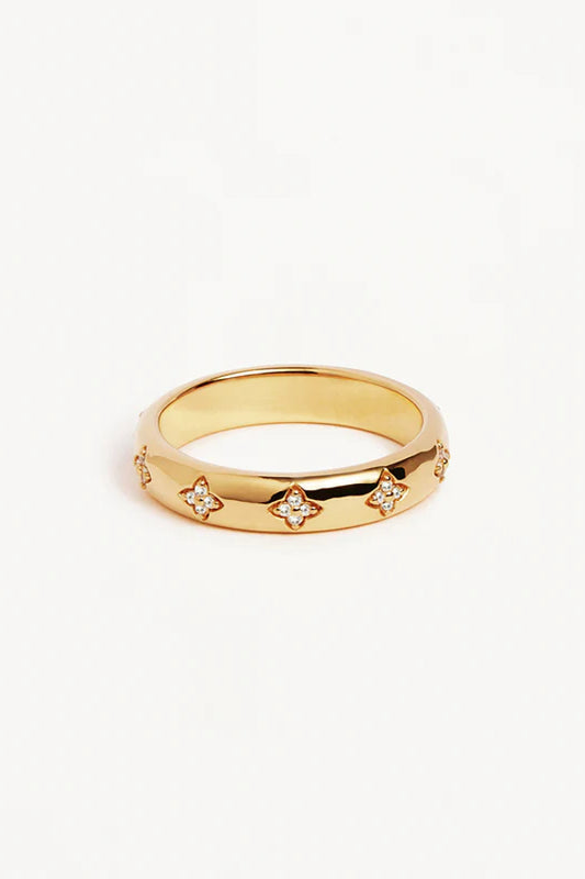 By Charlotte | Bloom With You Lotus Ring - Gold