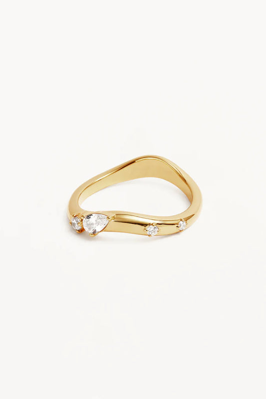 By Charlotte | Gold Chasing Tides Ring - Gold Vermeil