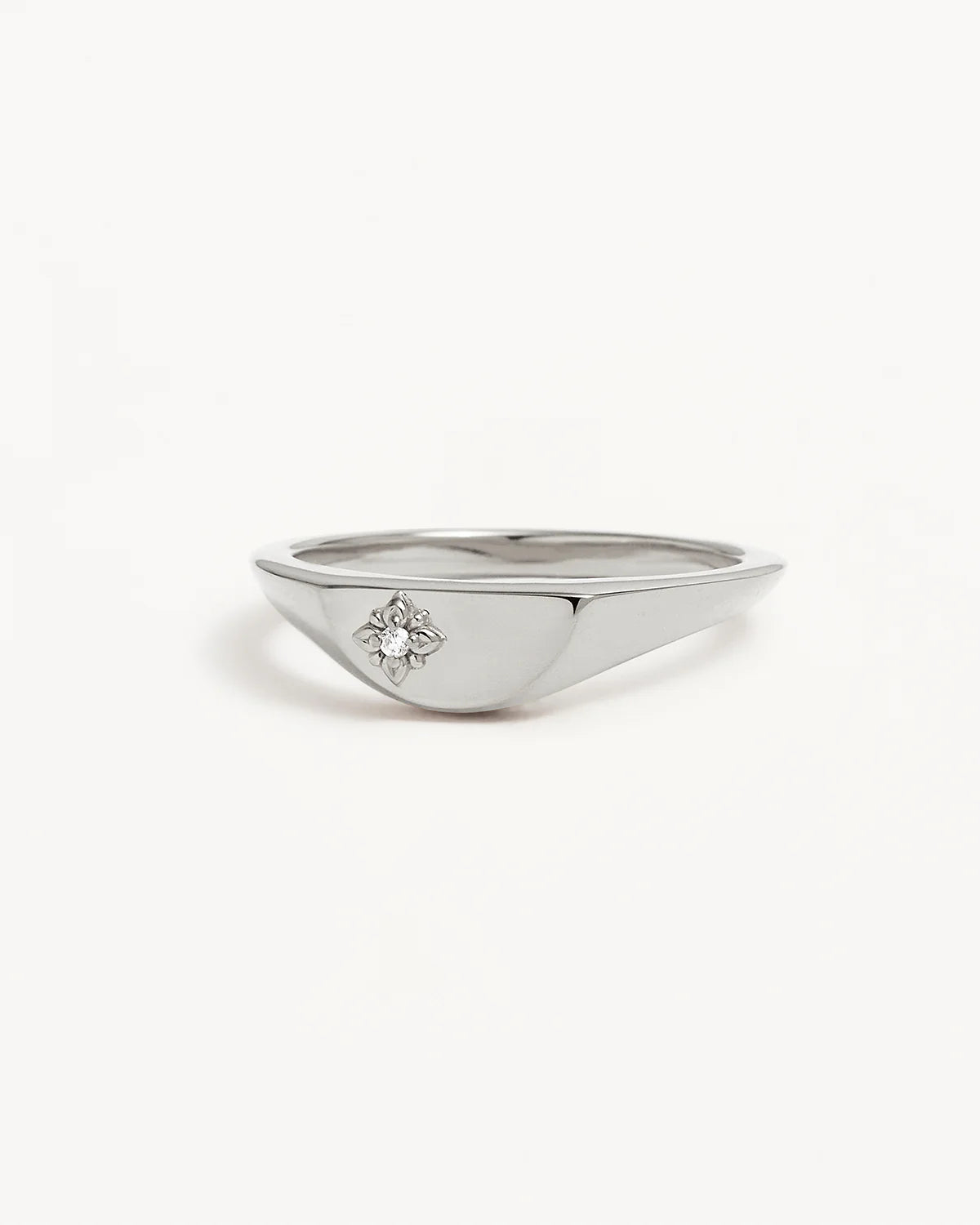 By Charlotte | Lotus Ring - Silver