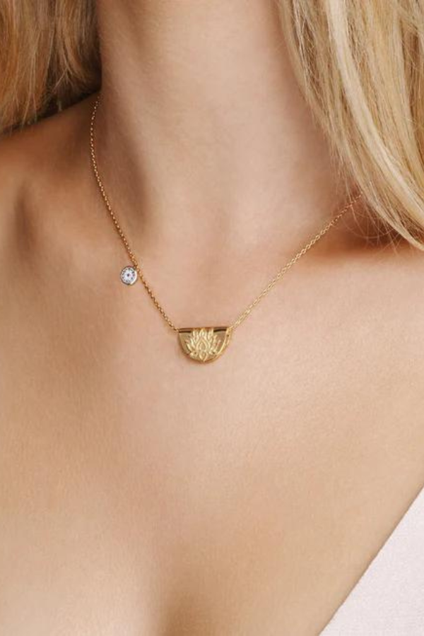 By Charlotte | Lucky Lotus Necklace - Gold