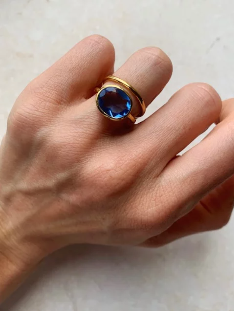 Shyla London | Oval Chunky Ring - Dark Blue